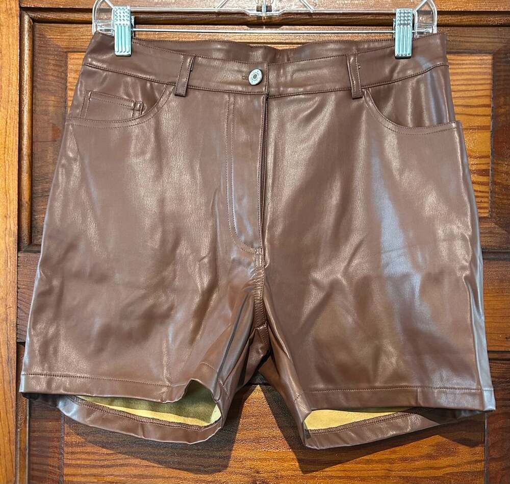 ee:some Women's Brown Faux Leather Shorts Size S